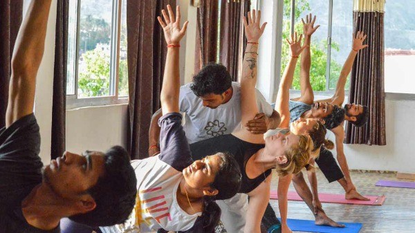 200 Hour Yoga Teacher Training in Rishikesh