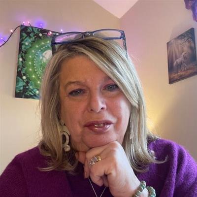 Lynn M Morris - Krystal Star Ascension & Quantum Bridge Timeline Star Healing Workshops